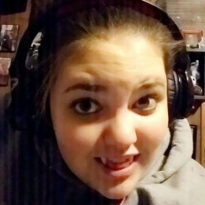 Meet your Posher, Anie